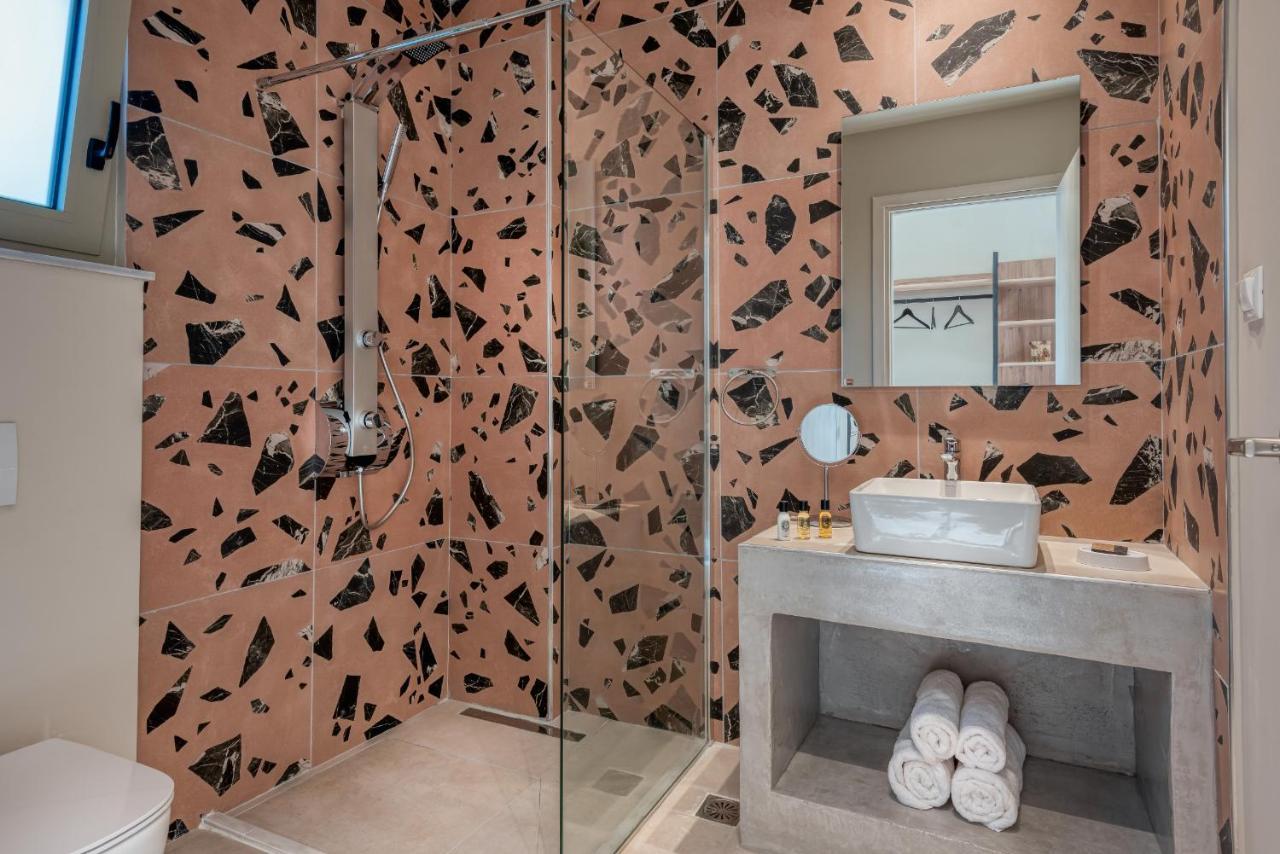 Saronis Suites Saronida Buitenkant foto
