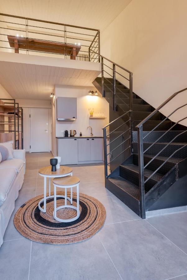 Saronis Suites Saronida Buitenkant foto